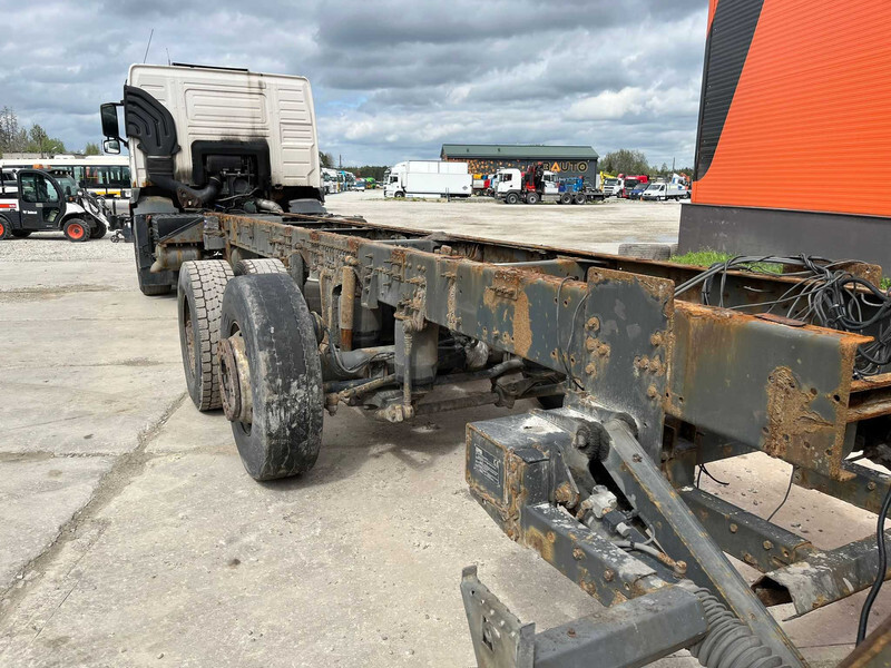 Šasija kravas automašīna Volvo FM 9 300 6x2 CHASSIS L=8779 mm: foto 13