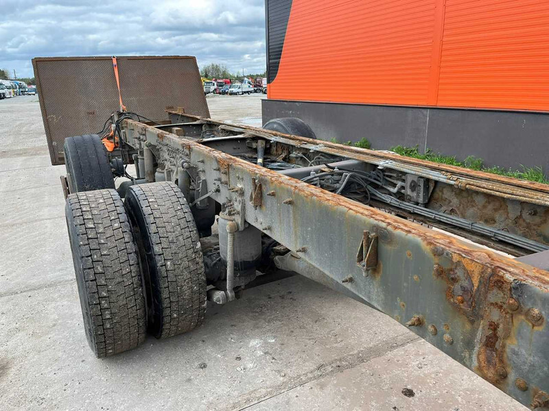 Šasija kravas automašīna Volvo FM 9 300 6x2 CHASSIS L=8779 mm: foto 11