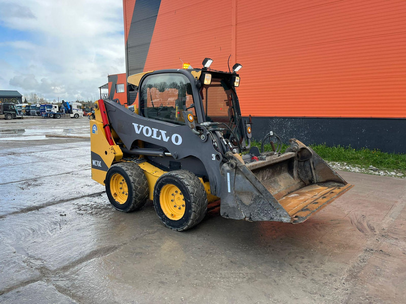 Volvo MC 70 C T4 BRUSH - Riteņu iekrāvējs: foto 4 Volvo MC 70 C T4 BRUSH - Riteņu iekrāvējs: foto 4