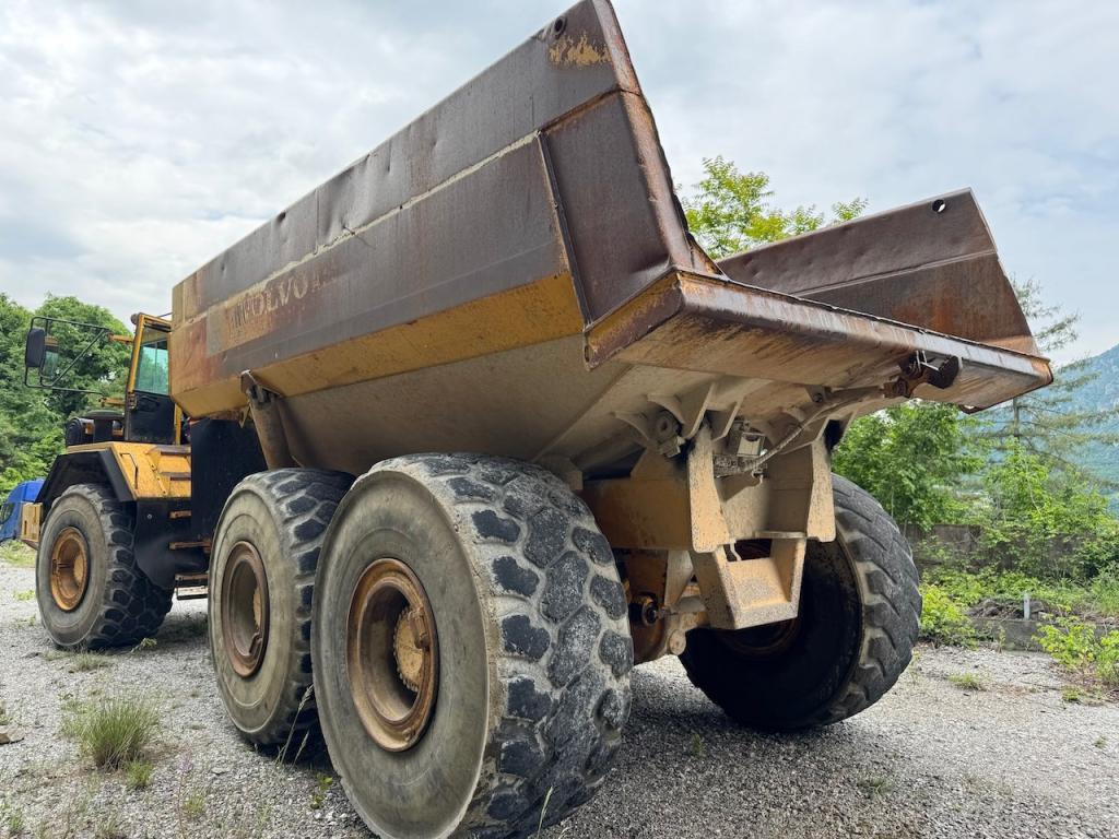 BM Volvo A35 - Artikulētias pašizgāzējs: foto 5 BM Volvo A35 - Artikulētias pašizgāzējs: foto 5