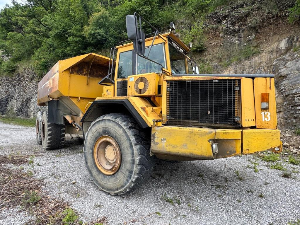 BM Volvo A35 - Artikulētias pašizgāzējs: foto 2 BM Volvo A35 - Artikulētias pašizgāzējs: foto 2