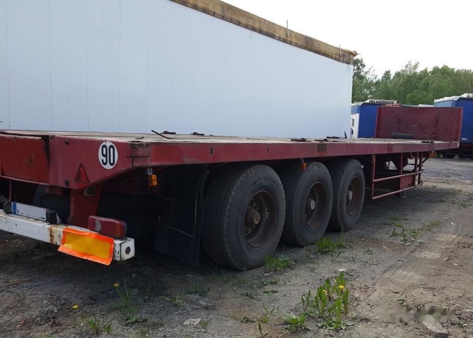 ACTM 28 M ROZSUWANA 3 OSIE SKRĘTNE ORYGINAŁ - Bortu puspiekabe/ Platforma: foto 3 ACTM 28 M ROZSUWANA 3 OSIE SKRĘTNE ORYGINAŁ - Bortu puspiekabe/ Platforma: foto 3