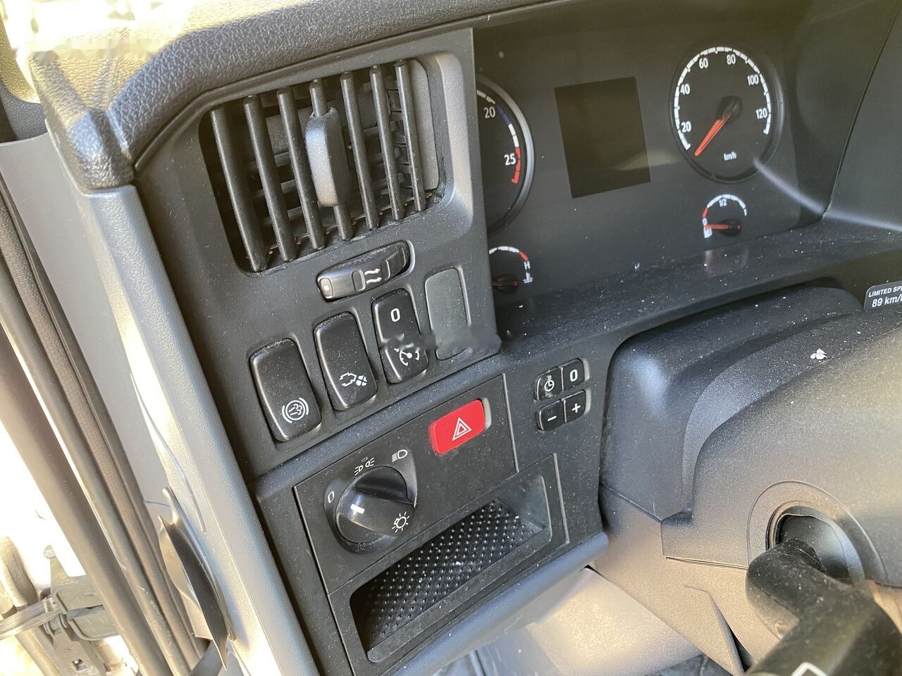 Vilcējs Scania R500: foto 11 Vilcējs Scania R500: foto 11