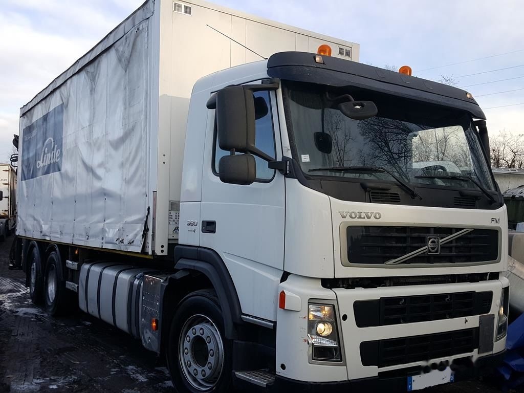 Volvo FM 380 6X2 + hiab 144 BS 2 HI DUO - Kravas automašīna ar tentu, Kravas auto ar manipulatoru: foto 1 Volvo FM 380 6X2 + hiab 144 BS 2 HI DUO - Kravas automašīna ar tentu, Kravas auto ar manipulatoru: foto 1