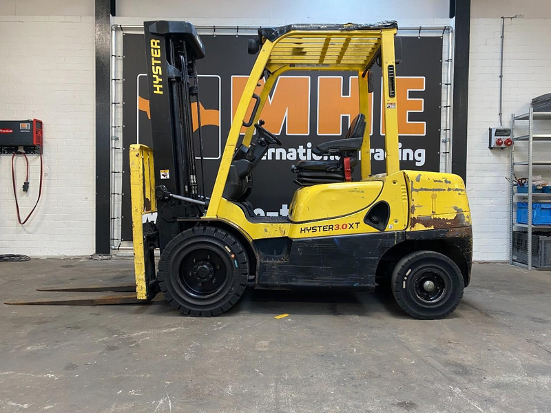 Hyster H3.0XT Diesel - Dīzeļiekrāvējs: foto 2 Hyster H3.0XT Diesel - Dīzeļiekrāvējs: foto 2