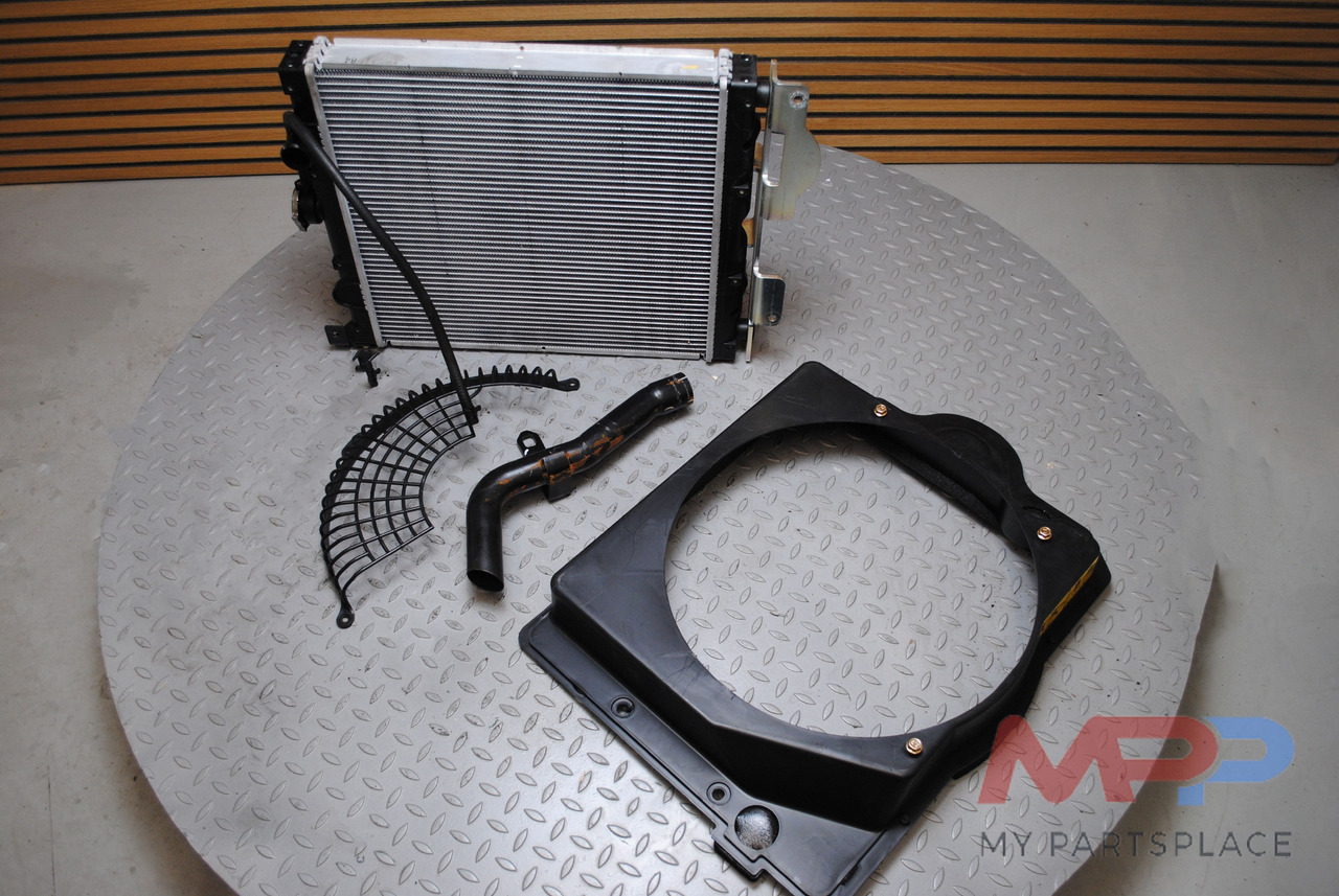 Kubota Radiator - Bobcat Graafmachine 7008808 - Radiators - Celtniecības tehnika: foto 1 Kubota Radiator - Bobcat Graafmachine 7008808 - Radiators - Celtniecības tehnika: foto 1