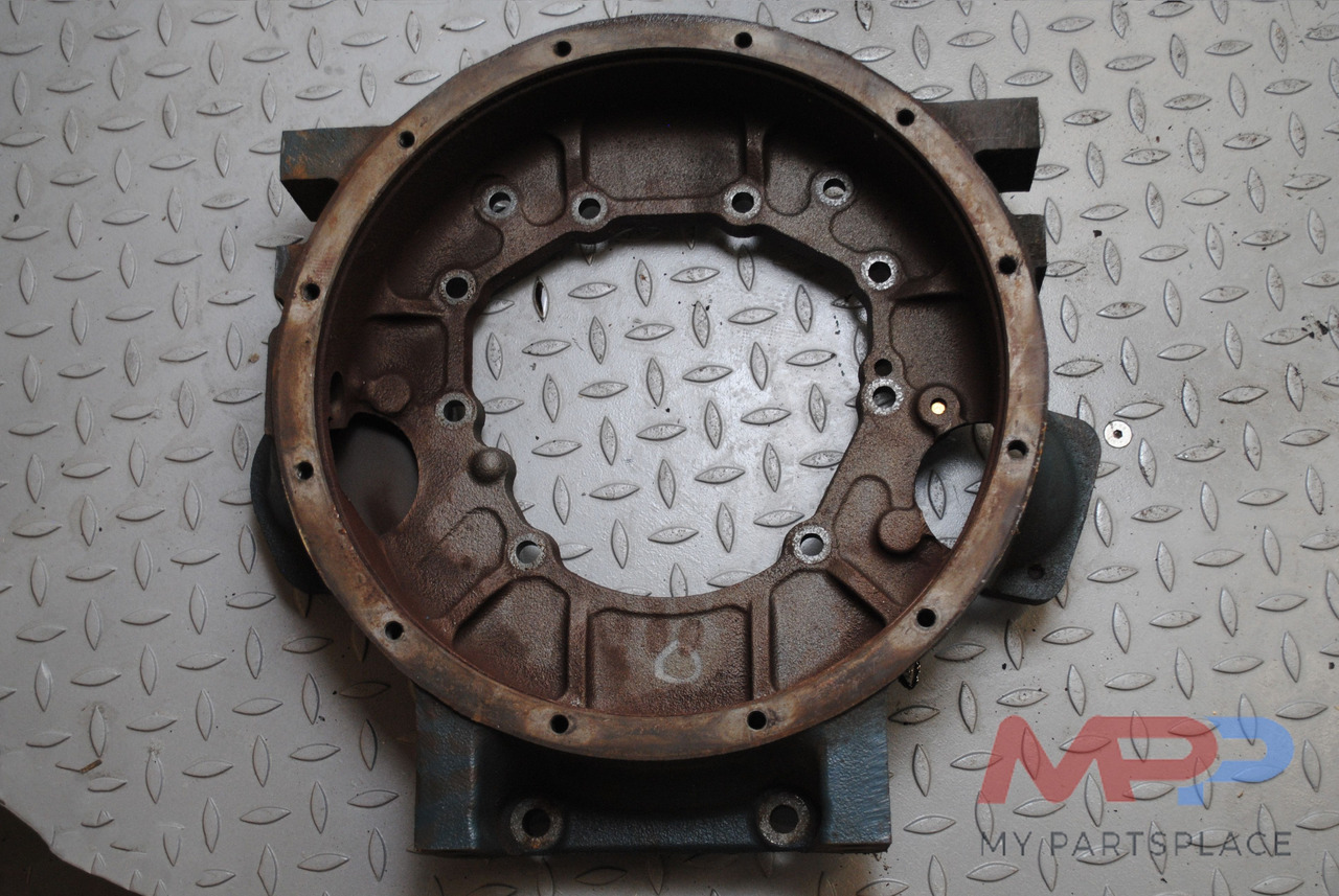 Kubota Vliegwielhuis Kubota V3300 v3600 - Spararats - Celtniecības tehnika: foto 2 Kubota Vliegwielhuis Kubota V3300 v3600 - Spararats - Celtniecības tehnika: foto 2