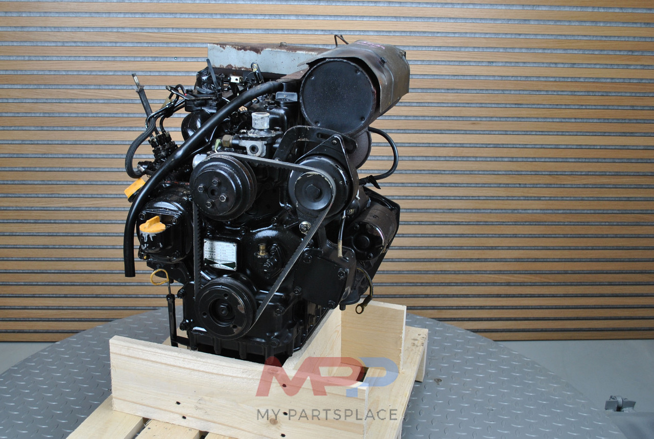YANMAR 3TN75 - Dzinējs - Traktors: foto 1 YANMAR 3TN75 - Dzinējs - Traktors: foto 1