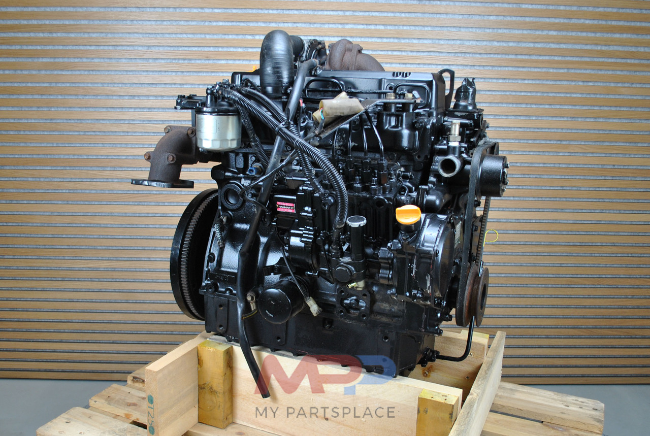 YANMAR 4TNE100-T - Dzinējs - Traktors: foto 1 YANMAR 4TNE100-T - Dzinējs - Traktors: foto 1