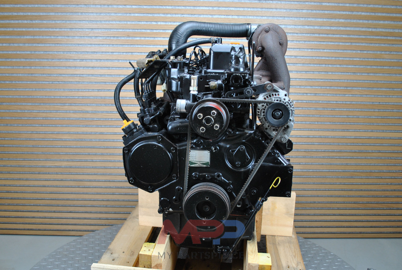 YANMAR 4TNE100-T - Dzinējs - Traktors: foto 5 YANMAR 4TNE100-T - Dzinējs - Traktors: foto 5
