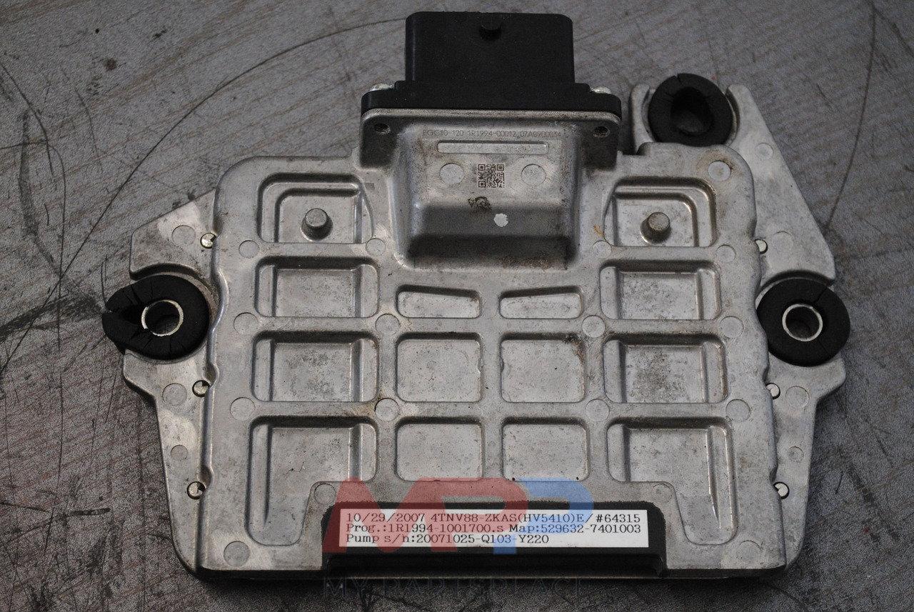 Yanmar ECU Yanmar 4TNV88 - Elektroniskais vadības bloks (ECU) - Lauksaimniecības tehnika: foto 1 Yanmar ECU Yanmar 4TNV88 - Elektroniskais vadības bloks (ECU) - Lauksaimniecības tehnika: foto 1