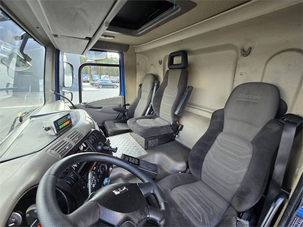DAF LF 2011 MOL PUSHER 2000 Garbage Truck - Atkritumu vedējs: foto 3 DAF LF 2011 MOL PUSHER 2000 Garbage Truck - Atkritumu vedējs: foto 3
