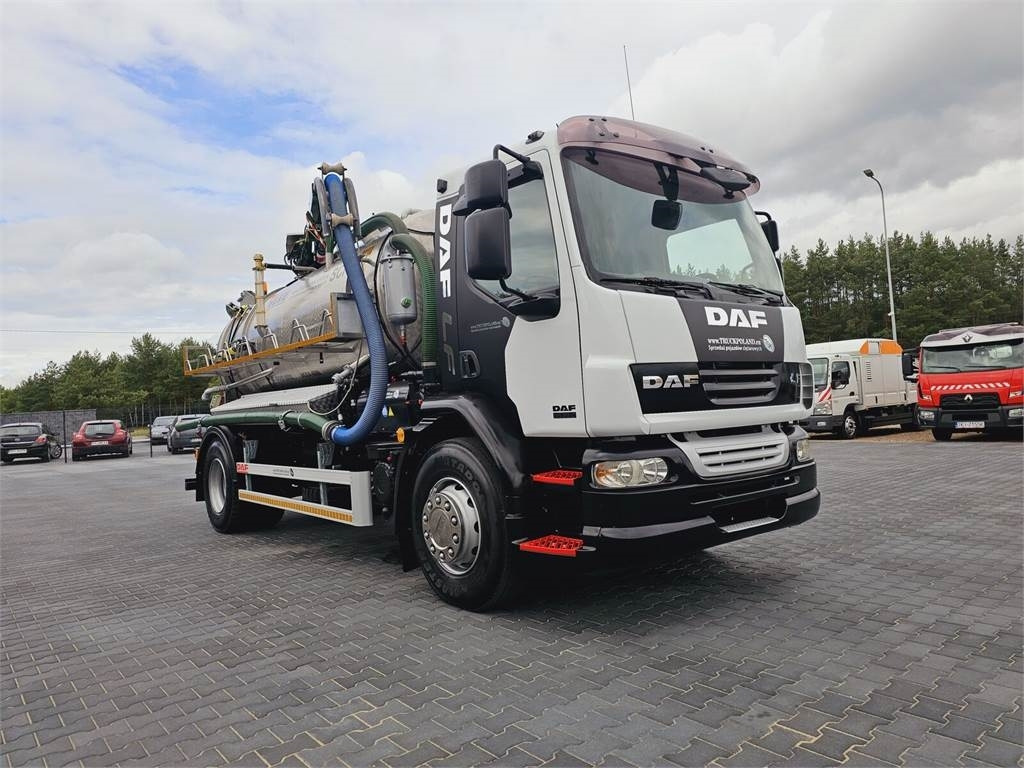 DAF WUKO SCK-4HW for collecting waste liquid separator - Asenizācijas mašīna: foto 2 DAF WUKO SCK-4HW for collecting waste liquid separator - Asenizācijas mašīna: foto 2