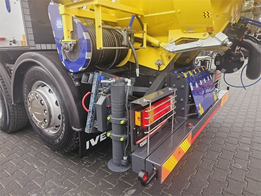 Asenizācijas mašīna Iveco RAVO WUKO FOR CHANNEL CLEANING druck saug kanal: foto 16