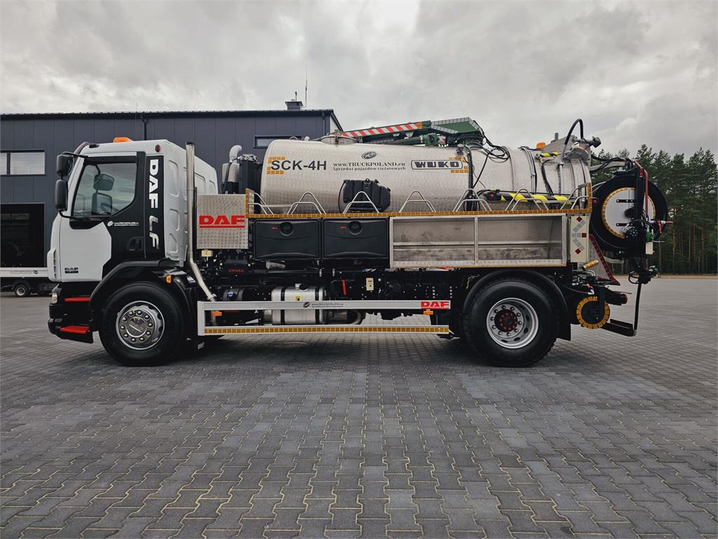 DAF WUKO SCK-4HW for collecting waste liquid separator - Komunālā/ Specializētā tehnika: foto 4 DAF WUKO SCK-4HW for collecting waste liquid separator - Komunālā/ Specializētā tehnika: foto 4