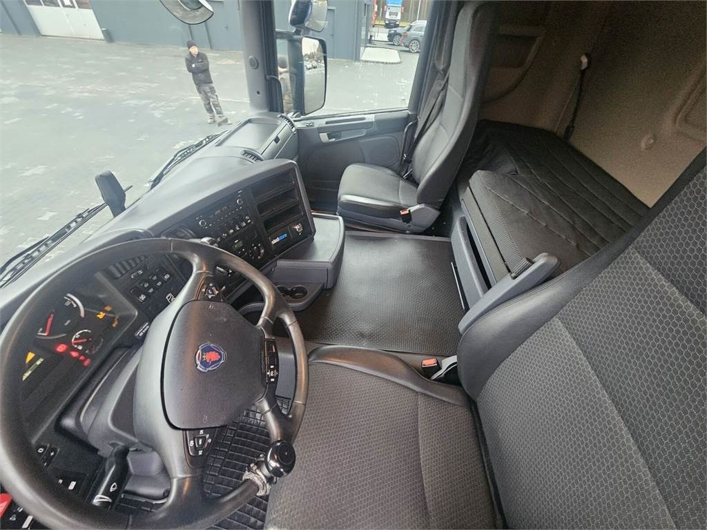 Scania Amphitec VORTEX ATEX EURO 6 vacuum suction loader - Komunālā/ Specializētā tehnika: foto 4 Scania Amphitec VORTEX ATEX EURO 6 vacuum suction loader - Komunālā/ Specializētā tehnika: foto 4