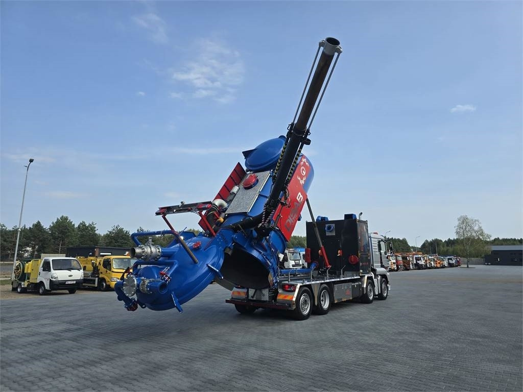 MAN Disab Centurion P210/9 ADR Vacuum suction-blowing - Asenizācijas mašīna: foto 1 MAN Disab Centurion P210/9 ADR Vacuum suction-blowing - Asenizācijas mašīna: foto 1