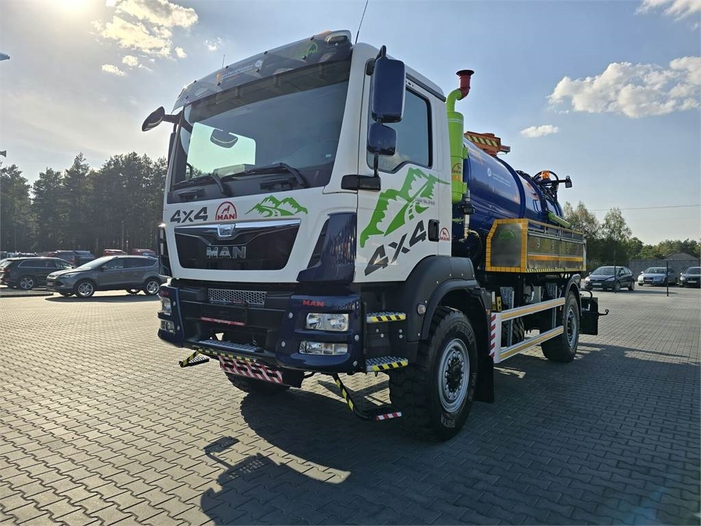 MAN TGM 4x4 GAMON PW8 for collecting liquid waste sepa - Asenizācijas mašīna: foto 3 MAN TGM 4x4 GAMON PW8 for collecting liquid waste sepa - Asenizācijas mašīna: foto 3