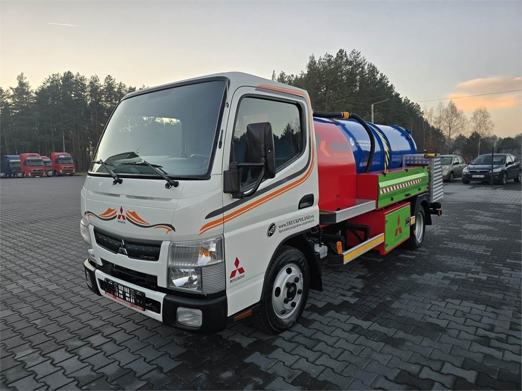 Mitsubishi ROM KOKS SMART COMBI WUKO HOT WATER FOR CLEANING S - Asenizācijas mašīna: foto 3 Mitsubishi ROM KOKS SMART COMBI WUKO HOT WATER FOR CLEANING S - Asenizācijas mašīna: foto 3