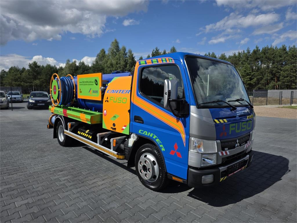 Mitsubishi ROM KOKS SMART COMBI WUKO HOT WATER FOR CLEANING S - Asenizācijas mašīna: foto 2 Mitsubishi ROM KOKS SMART COMBI WUKO HOT WATER FOR CLEANING S - Asenizācijas mašīna: foto 2