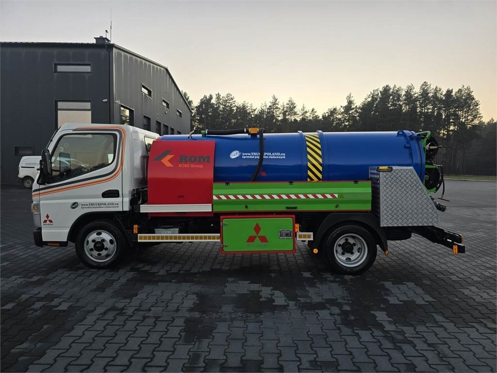 Mitsubishi ROM SMART COMBI WUKO HOT WATER FOR CLEANING SEWAGE - Asenizācijas mašīna: foto 4 Mitsubishi ROM SMART COMBI WUKO HOT WATER FOR CLEANING SEWAGE - Asenizācijas mašīna: foto 4