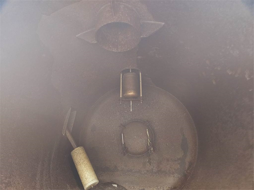 Asenizācijas mašīna Volvo FULLER TANKERS 2008 WUKO for collecting liquid was: foto 25 Asenizācijas mašīna Volvo FULLER TANKERS 2008 WUKO for collecting liquid was: foto 25