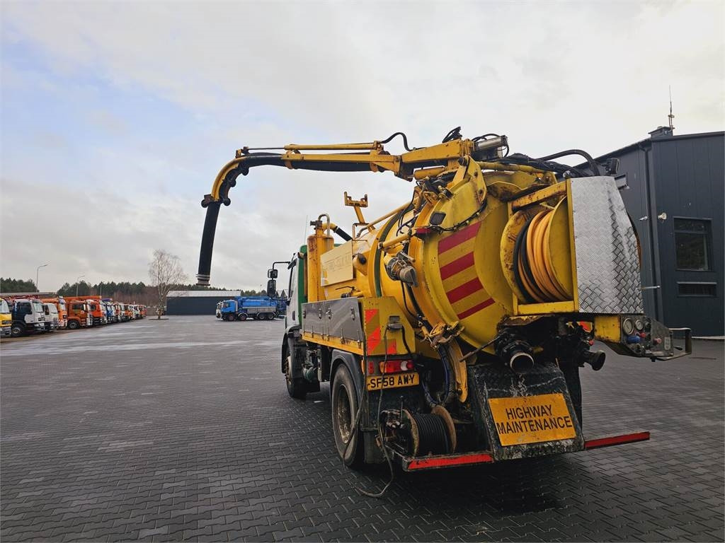 Asenizācijas mašīna Volvo FULLER TANKERS 2008 WUKO for collecting liquid was: foto 21 Asenizācijas mašīna Volvo FULLER TANKERS 2008 WUKO for collecting liquid was: foto 21