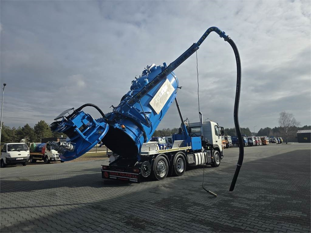 Volvo JOSKIN WUKO FOR CLEANING CHANNELS COMBI - Asenizācijas mašīna: foto 1 Volvo JOSKIN WUKO FOR CLEANING CHANNELS COMBI - Asenizācijas mašīna: foto 1