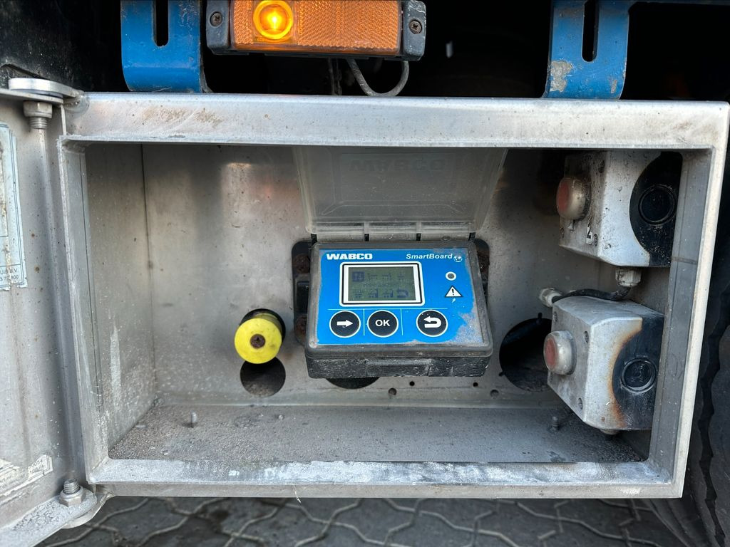 Puspiekabe zema profila platforma Broshuis Tieflader SL Axle: foto 13