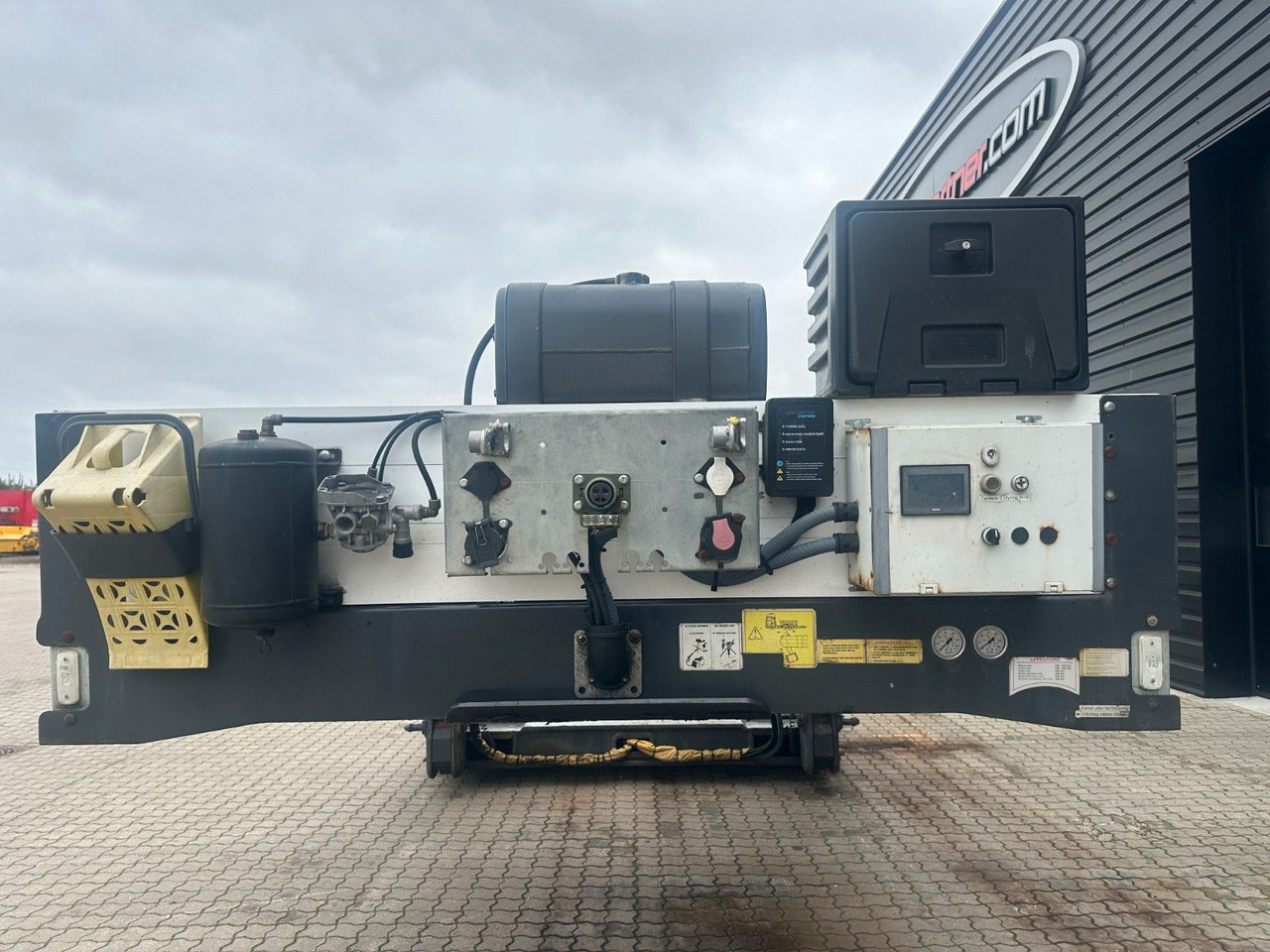 Doll Danson 2 achs tiefbett / ausziehbar - Puspiekabe zema profila platforma: foto 3 Doll Danson 2 achs tiefbett / ausziehbar - Puspiekabe zema profila platforma: foto 3