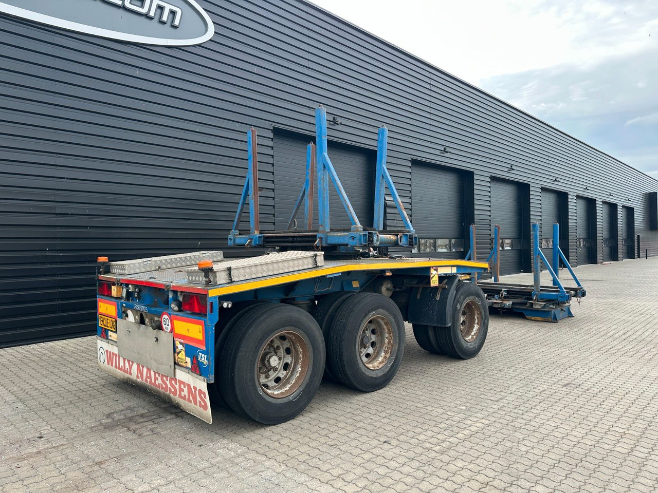 Faymonville 3 achs nachläufer - Puspiekabe zema profila platforma: foto 2 Faymonville 3 achs nachläufer - Puspiekabe zema profila platforma: foto 2