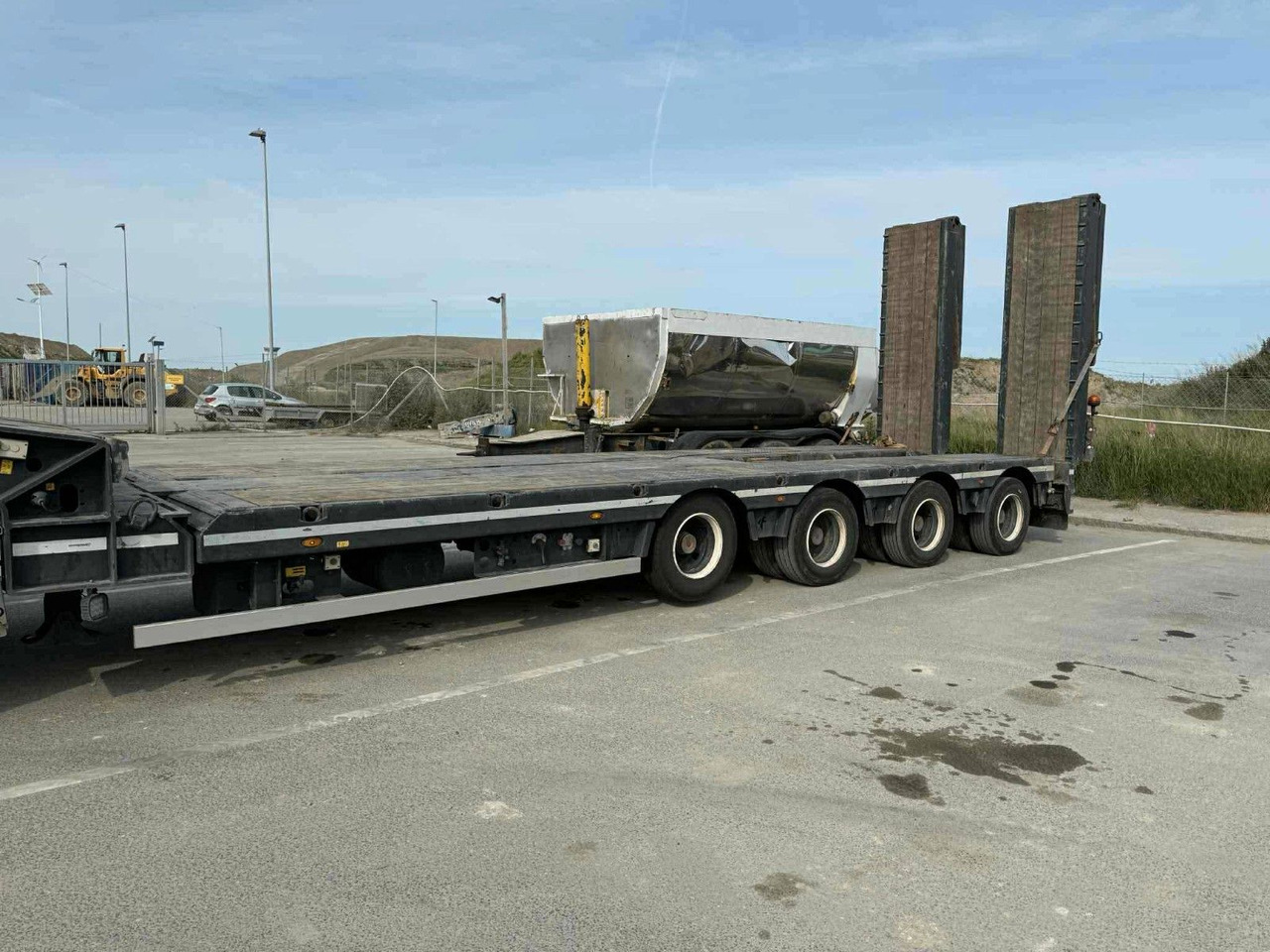 Faymonville 4 achs Multimax L-AUMV - Puspiekabe zema profila platforma: foto 4 Faymonville 4 achs Multimax L-AUMV - Puspiekabe zema profila platforma: foto 4