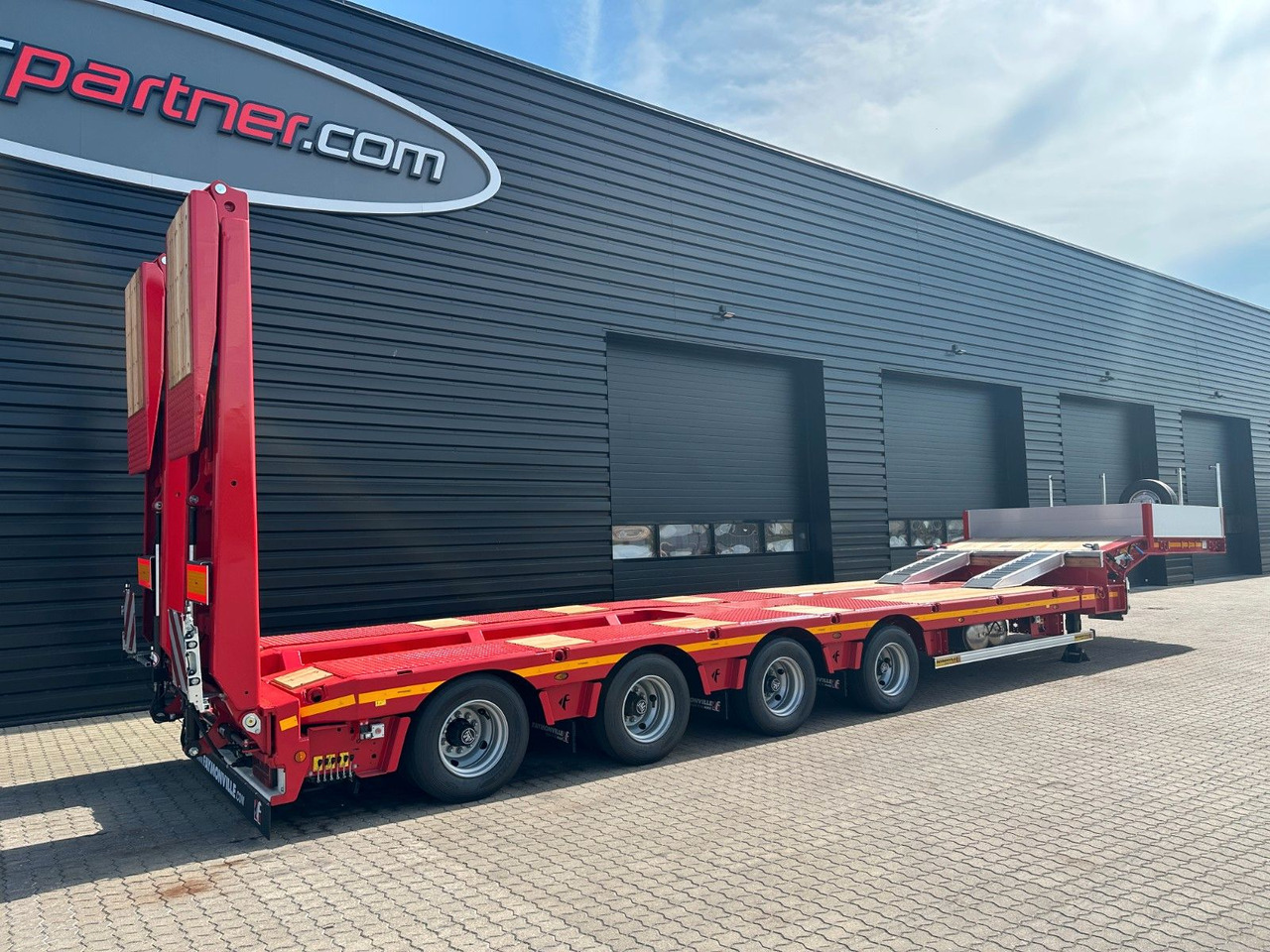 Faymonville 4 achs tieflader / Hydr. Verbreiterung / L-AUMV - Puspiekabe zema profila platforma: foto 2 Faymonville 4 achs tieflader / Hydr. Verbreiterung / L-AUMV - Puspiekabe zema profila platforma: foto 2