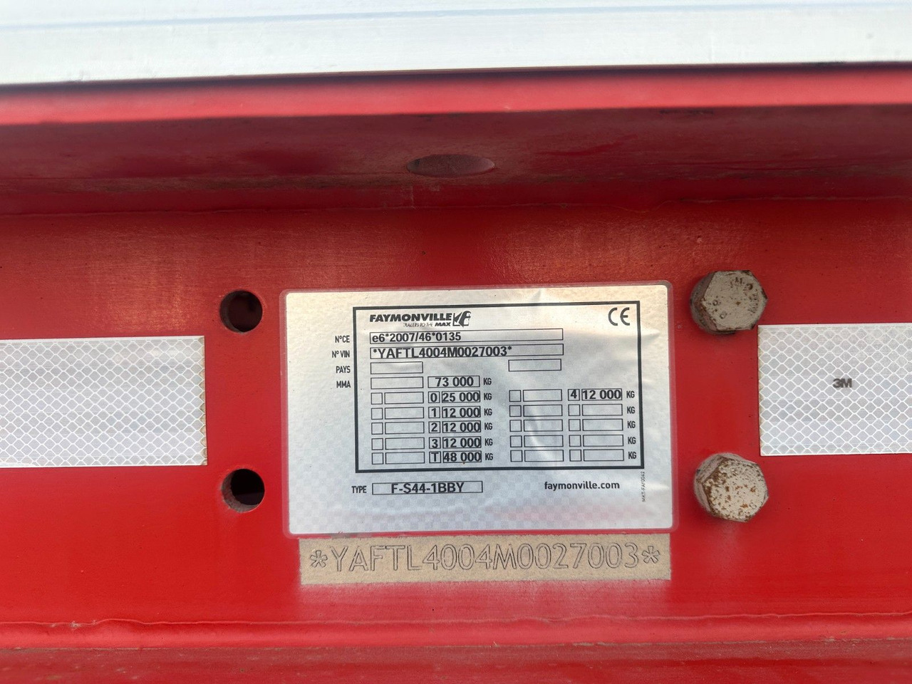 Faymonville 4 achs tieflader / ausziehbar / Radmulden - Puspiekabe zema profila platforma: foto 3 Faymonville 4 achs tieflader / ausziehbar / Radmulden - Puspiekabe zema profila platforma: foto 3