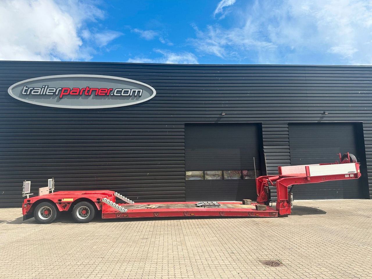 Faymonville Megamax 2 achs. tiefbett - Puspiekabe zema profila platforma: foto 1 Faymonville Megamax 2 achs. tiefbett - Puspiekabe zema profila platforma: foto 1