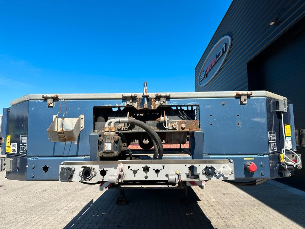 Faymonville Multimax 4 achs tieflader / Hydr. Verbreiterung Faymonville Multimax 4 achs tieflader / Hydr. Verbreiterung - Puspiekabe zema profila platforma: foto 5 Faymonville Multimax 4 achs tieflader / Hydr. Verbreiterung Faymonville Multimax 4 achs tieflader / Hydr. Verbreiterung - Puspiekabe zema profila platforma: foto 5