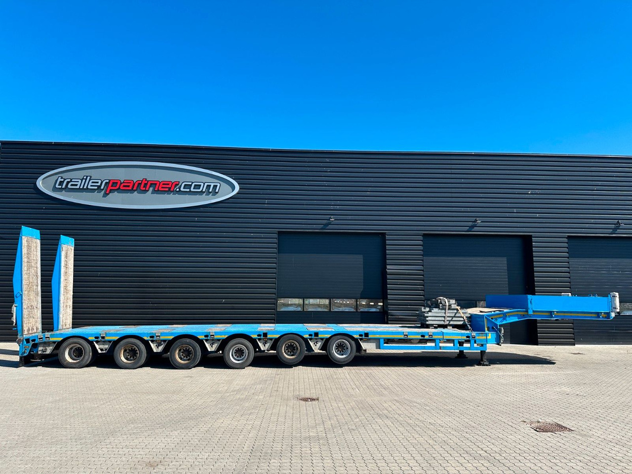 Faymonville Multimax 6 achs tieflader / ausziehbar - Puspiekabe zema profila platforma: foto 1 Faymonville Multimax 6 achs tieflader / ausziehbar - Puspiekabe zema profila platforma: foto 1