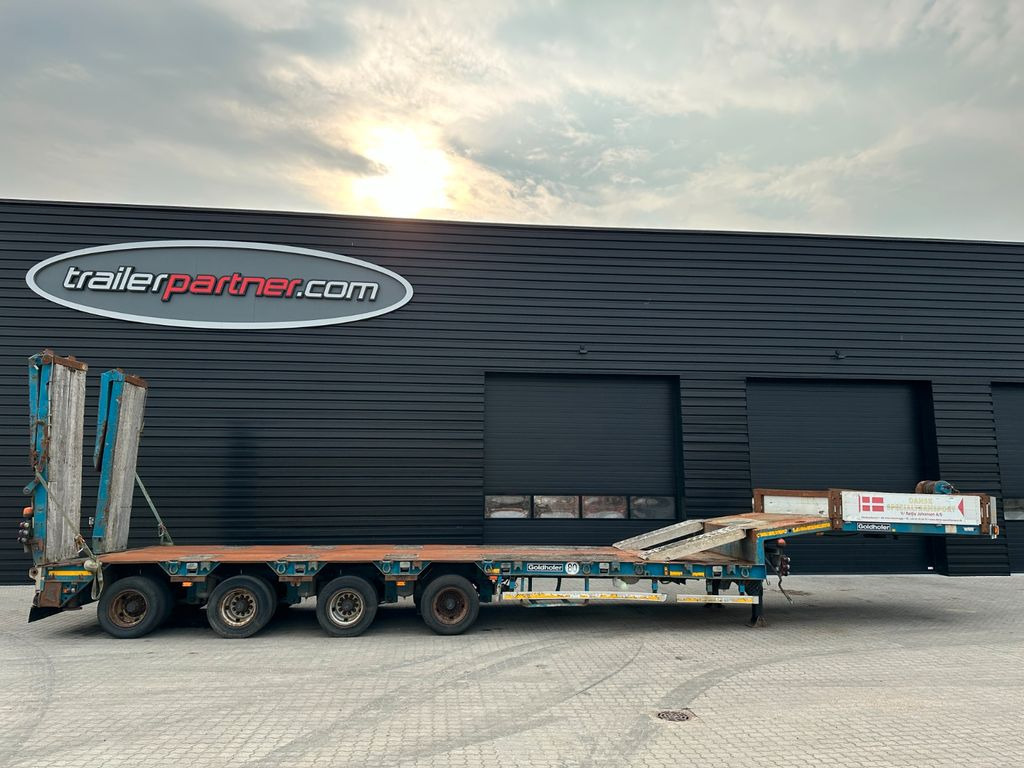 Goldhofer 4 achs tieflader / ausziehbar Goldhofer 4 achs tieflader / ausziehbar - Puspiekabe zema profila platforma: foto 1 Goldhofer 4 achs tieflader / ausziehbar Goldhofer 4 achs tieflader / ausziehbar - Puspiekabe zema profila platforma: foto 1