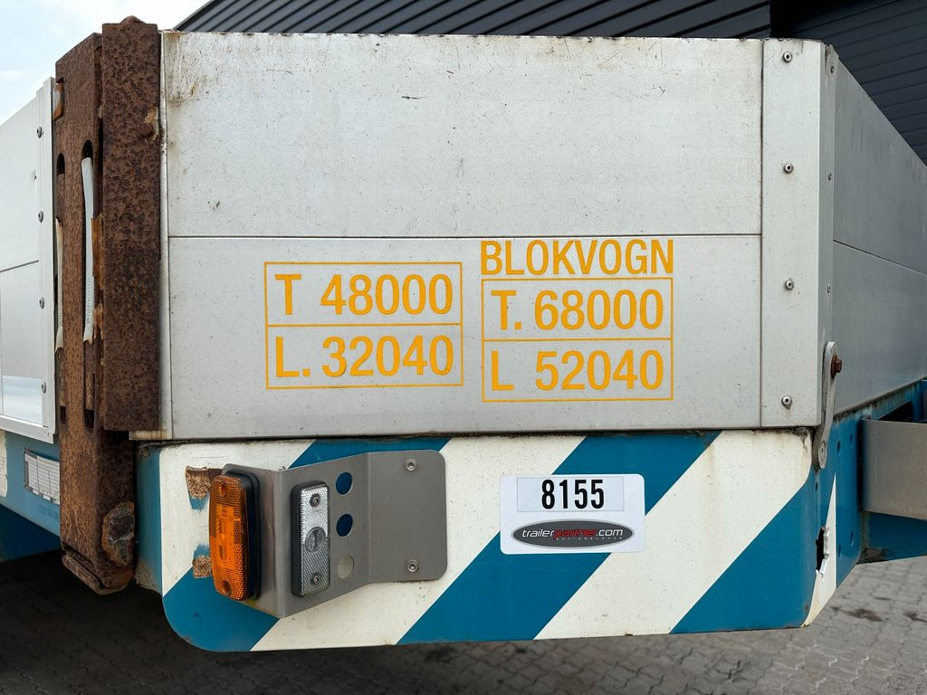 Goldhofer 4 achs tieflader / ausziehbar Goldhofer 4 achs tieflader / ausziehbar - Puspiekabe zema profila platforma: foto 3 Goldhofer 4 achs tieflader / ausziehbar Goldhofer 4 achs tieflader / ausziehbar - Puspiekabe zema profila platforma: foto 3