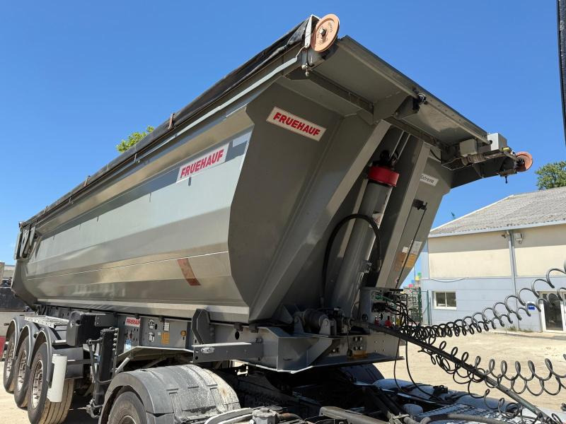 Puspiekabe pašizgāzējs Fruehauf FST4FC (Location / Rent): foto 8 Puspiekabe pašizgāzējs Fruehauf FST4FC (Location / Rent): foto 8