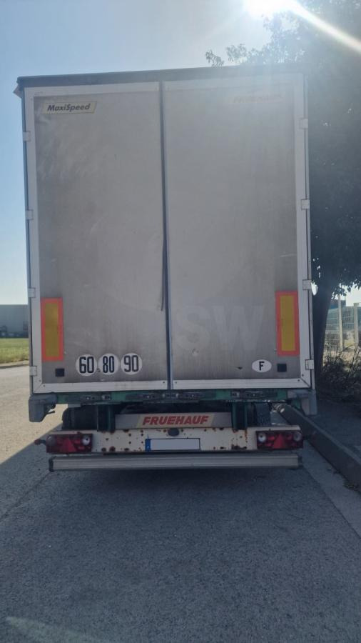 Fruehauf TX 34 CS - Tenta puspiekabe: foto 3 Fruehauf TX 34 CS - Tenta puspiekabe: foto 3