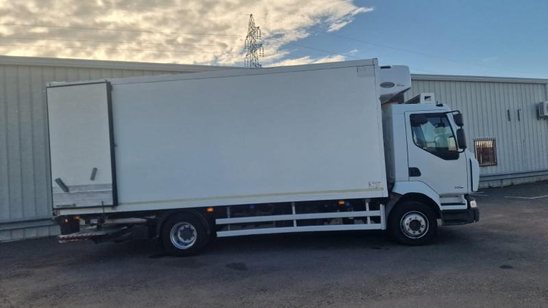 Renault Midlum 220 DXI - Kravas automašīna refrižerators: foto 3 Renault Midlum 220 DXI - Kravas automašīna refrižerators: foto 3
