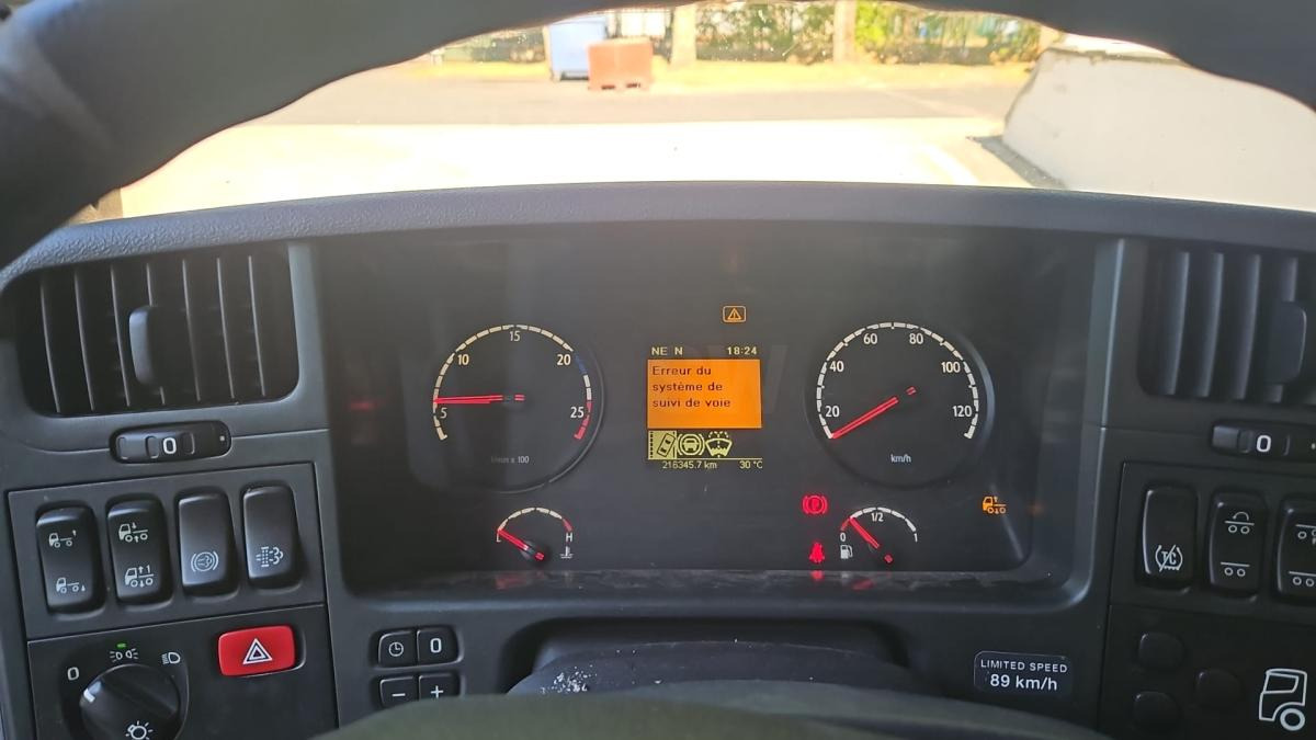 Scania P 320 - Kravas automašīna refrižerators: foto 4 Scania P 320 - Kravas automašīna refrižerators: foto 4