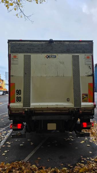 Scania P 320 - Kravas automašīna refrižerators: foto 5 Scania P 320 - Kravas automašīna refrižerators: foto 5