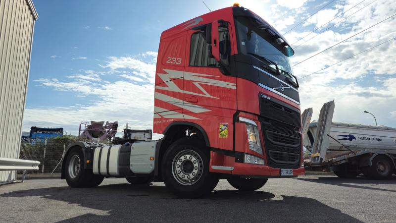 Volvo FH 460 - Vilcējs: foto 3 Volvo FH 460 - Vilcējs: foto 3