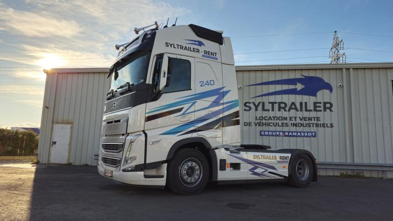 Volvo FH 500 AERO Globetrotter XXL (Location / Rent) - Vilcējs: foto 1 Volvo FH 500 AERO Globetrotter XXL (Location / Rent) - Vilcējs: foto 1