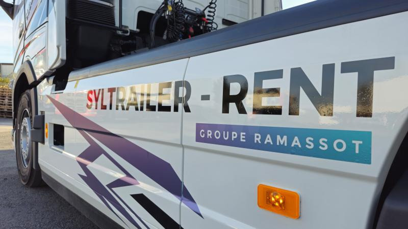 Volvo FH 500 AERO Globetrotter XXL (Location / Rent) - Vilcējs: foto 5 Volvo FH 500 AERO Globetrotter XXL (Location / Rent) - Vilcējs: foto 5