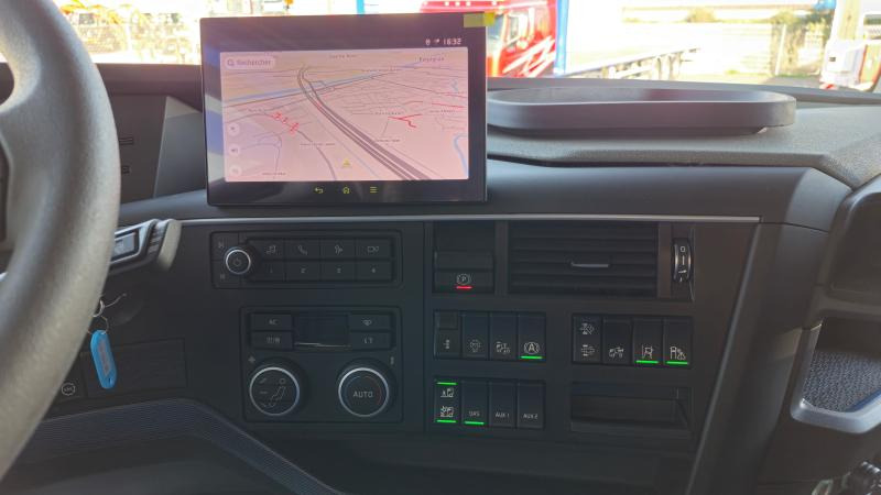 Jaunā Vilcējs Volvo FH 500 AERO Globetrotter XXL (Location / Rent): foto 8