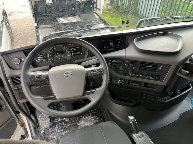 Volvo FH 500 - Vilcējs: foto 2 Volvo FH 500 - Vilcējs: foto 2