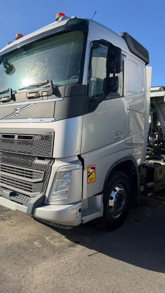 Volvo FH 500 - Vilcējs: foto 3 Volvo FH 500 - Vilcējs: foto 3